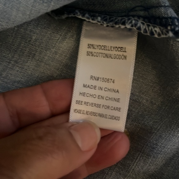 Billy T

Lila Shirtdress - Picture 12 of 12